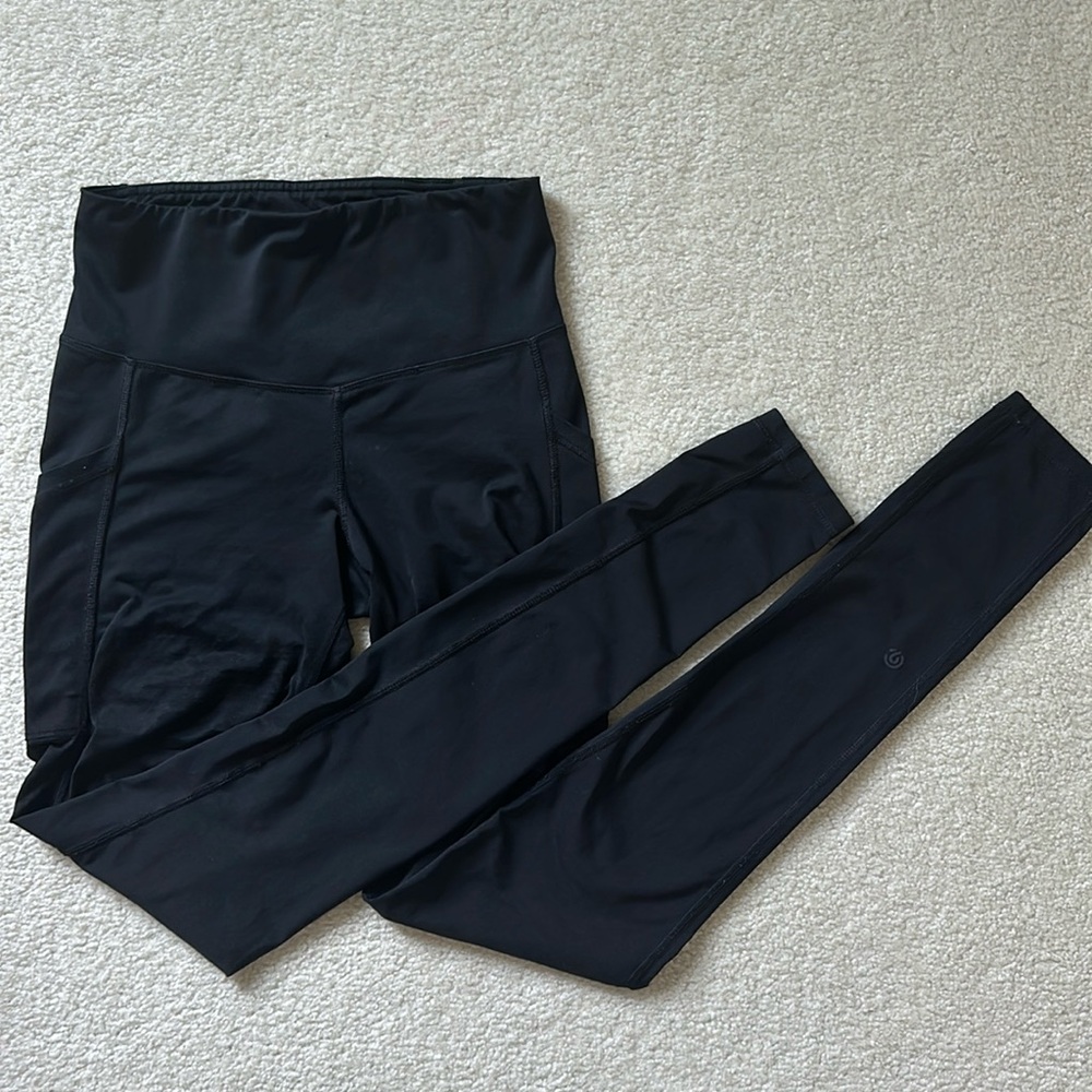 black leggings
